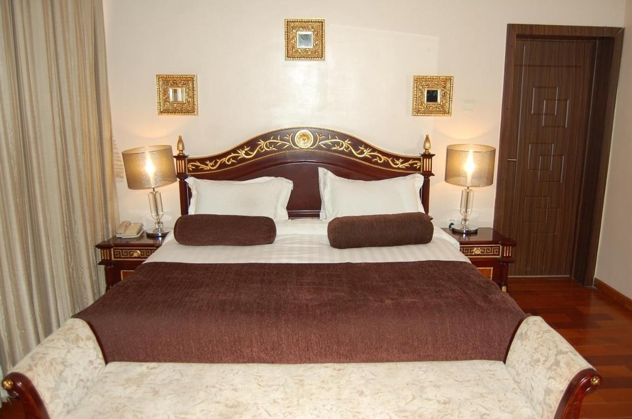 Owu Crown Hotel איבאדן חדר תמונה