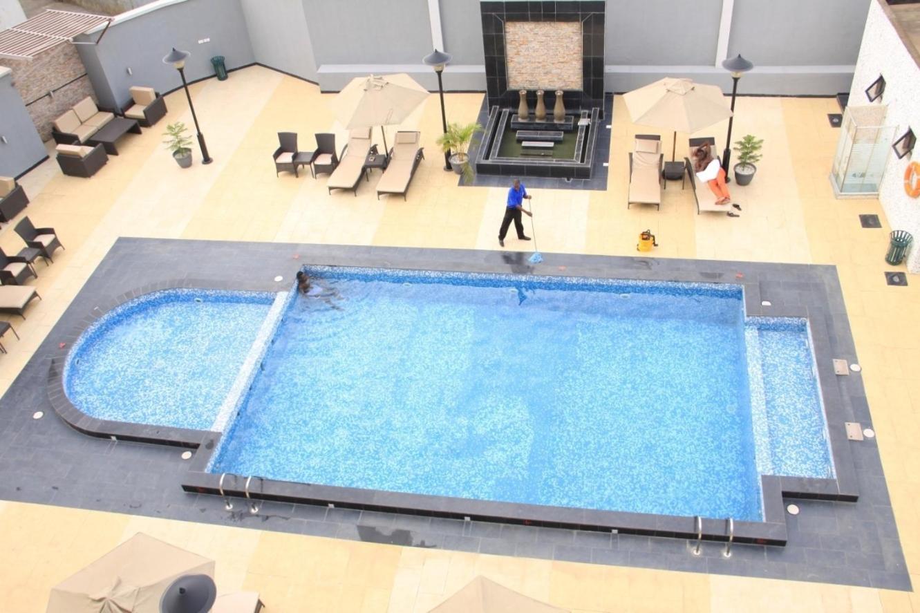 Owu Crown Hotel איבאדן מראה חיצוני תמונה