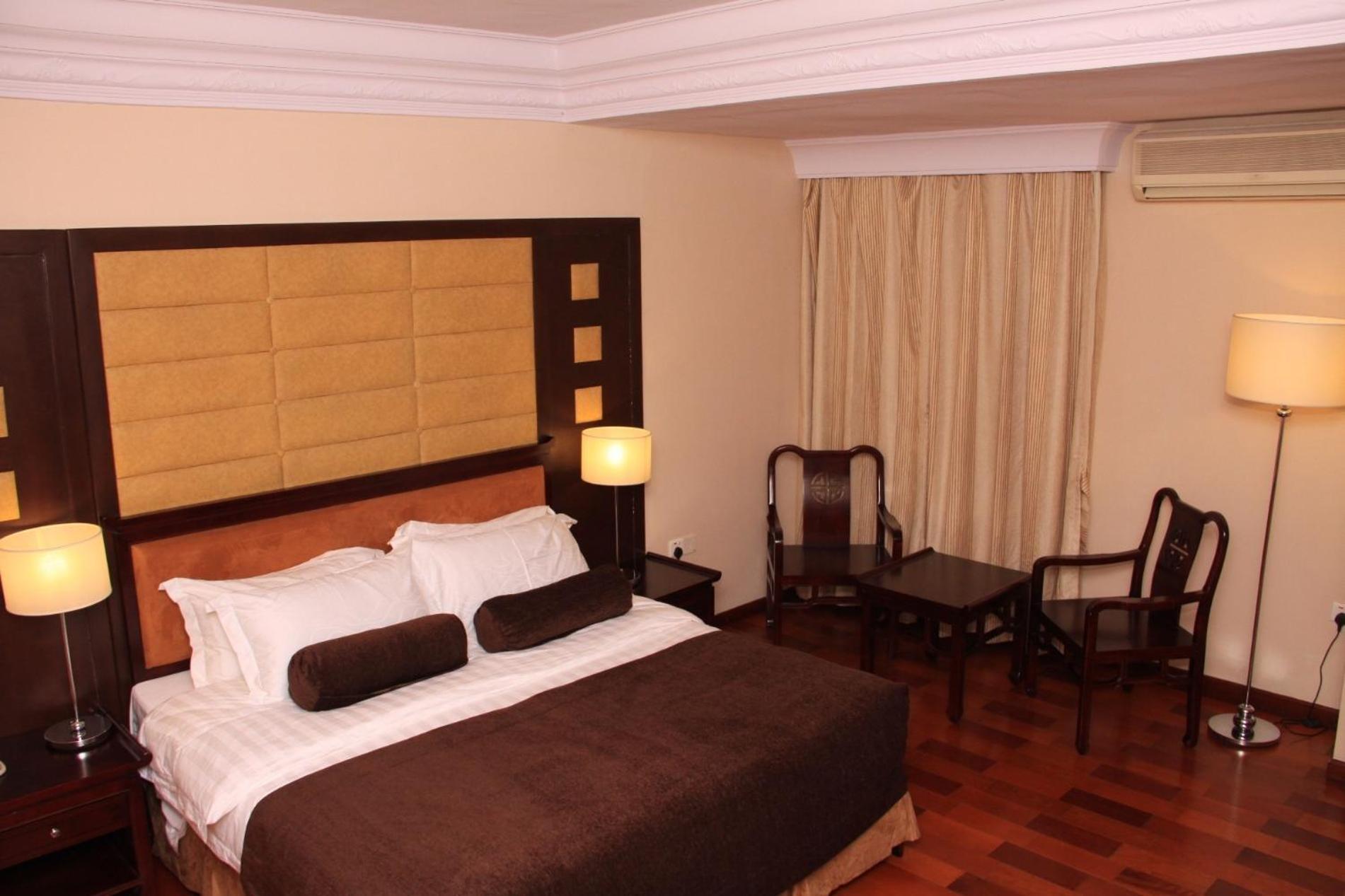 Owu Crown Hotel איבאדן חדר תמונה