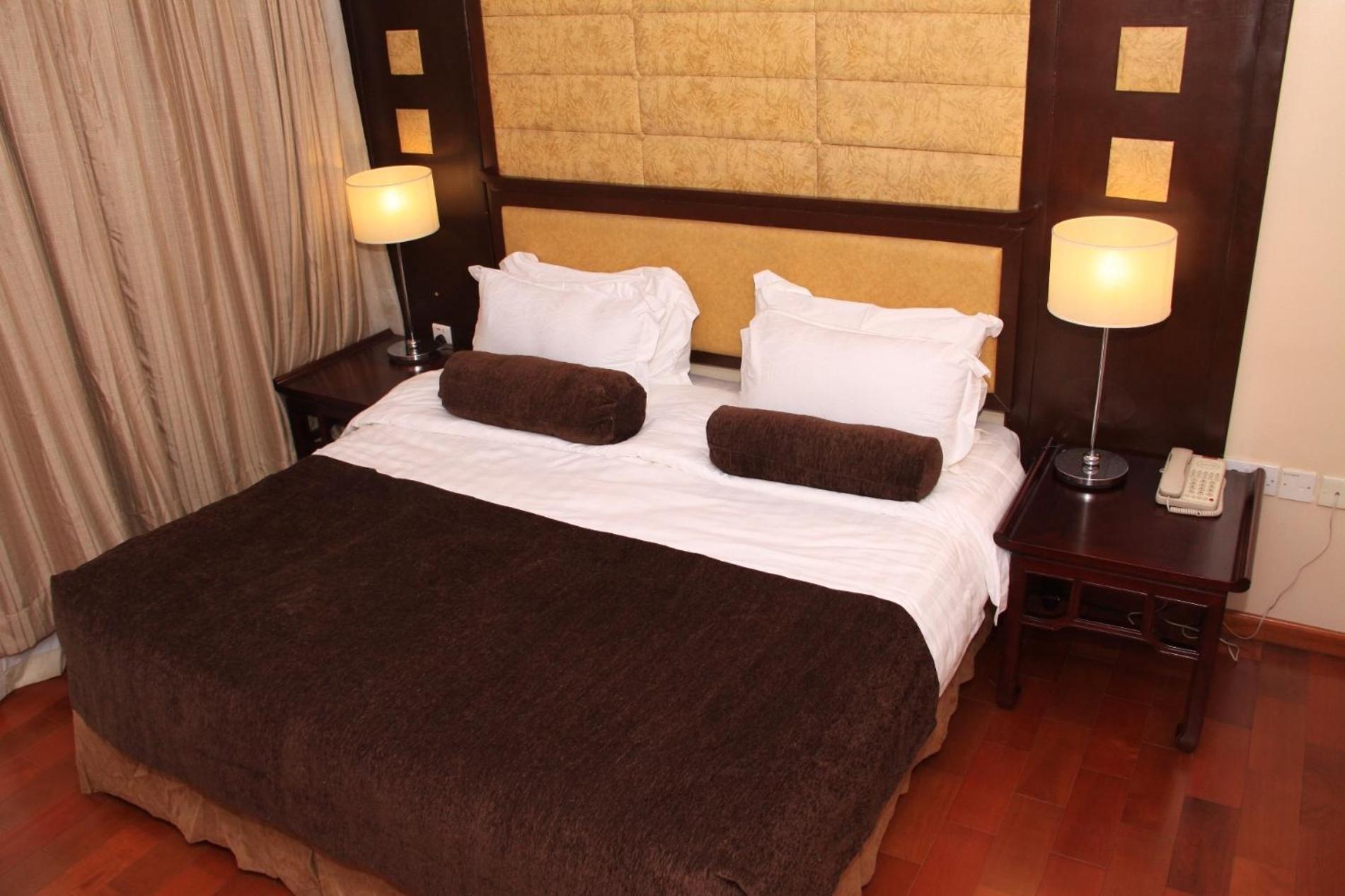 Owu Crown Hotel איבאדן חדר תמונה